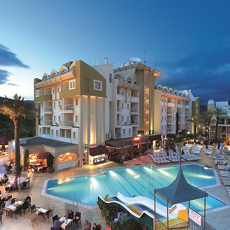 מרמריס Grand Cettia Hotel מראה חיצוני תמונה