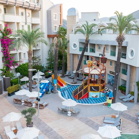 מרמריס Grand Cettia Hotel מראה חיצוני תמונה