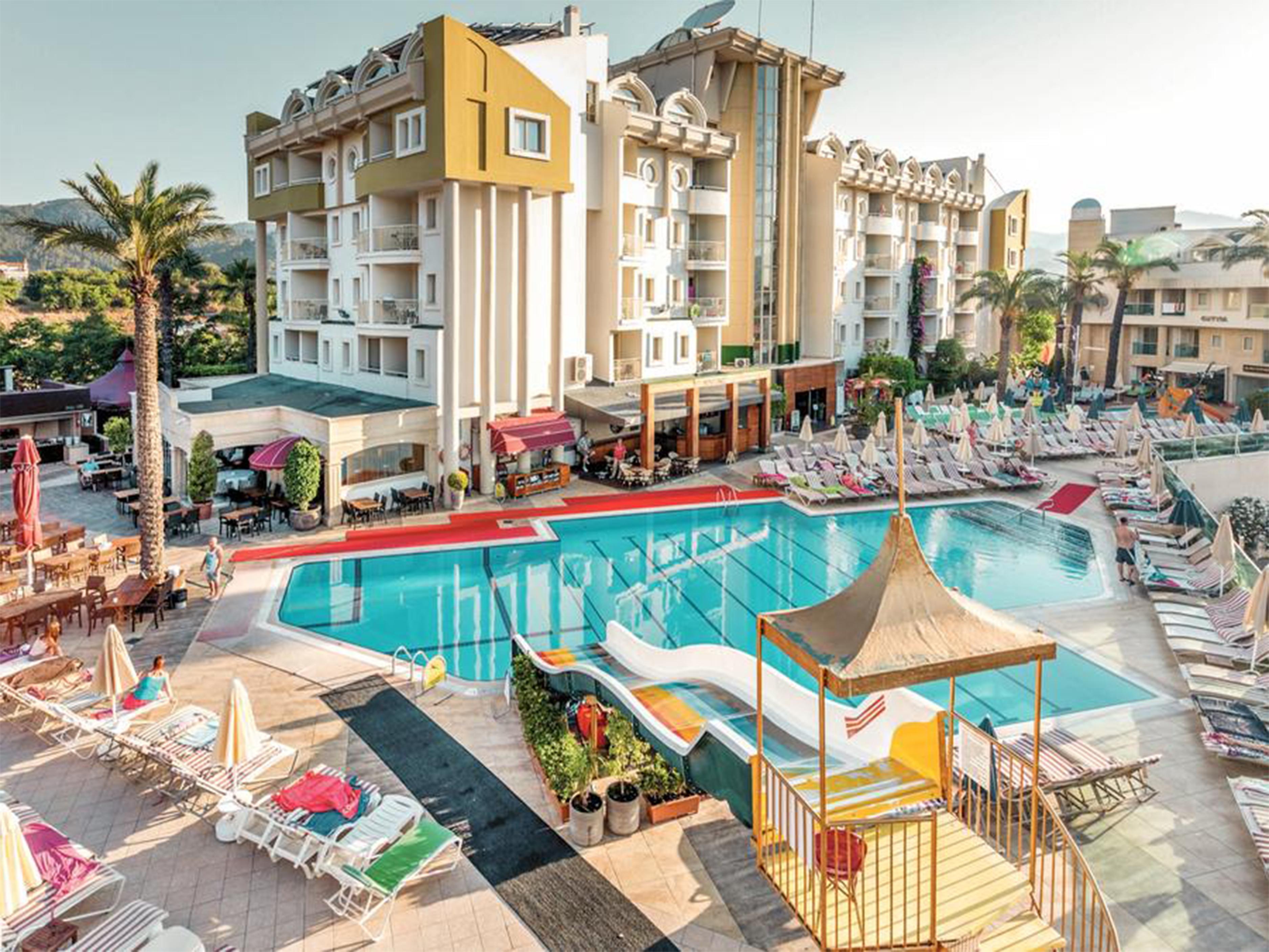 מרמריס Grand Cettia Hotel מראה חיצוני תמונה
