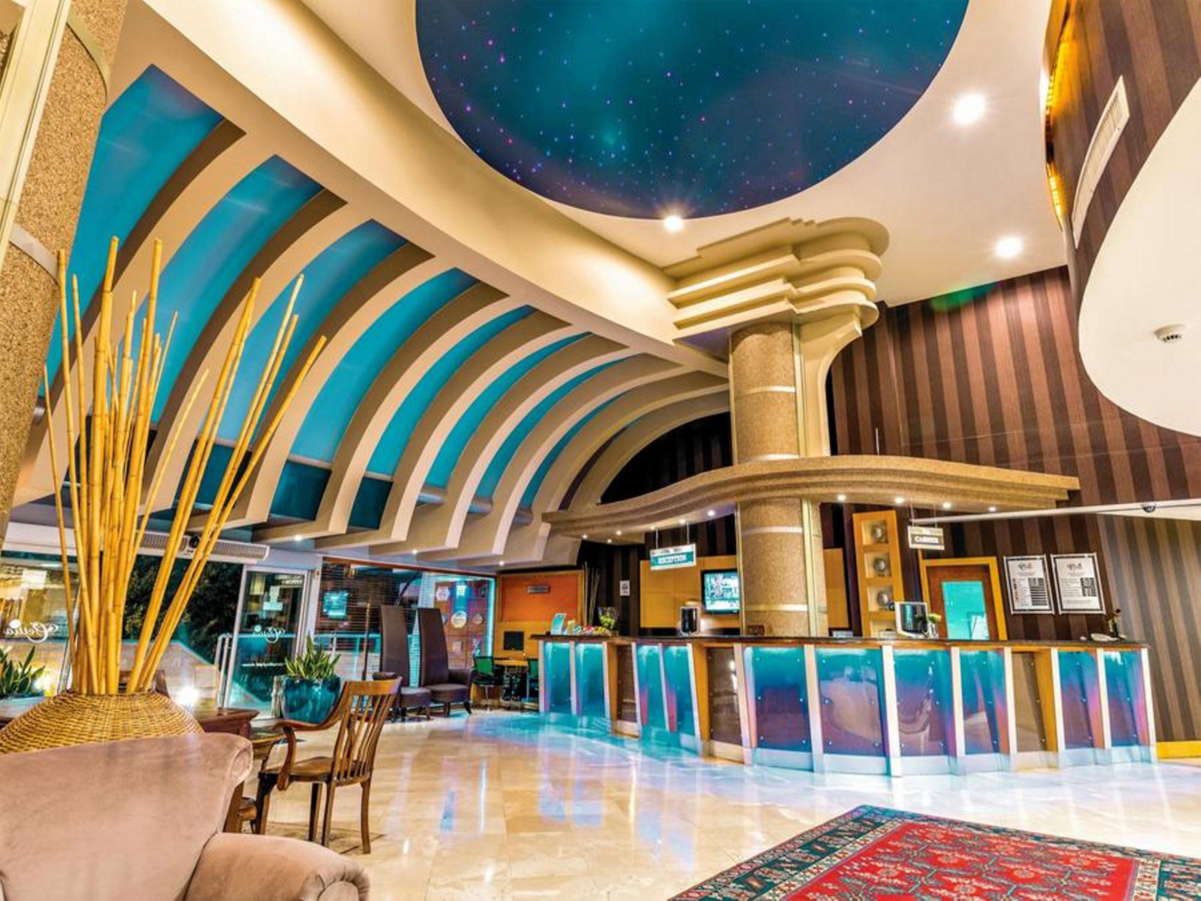 מרמריס Grand Cettia Hotel מראה חיצוני תמונה
