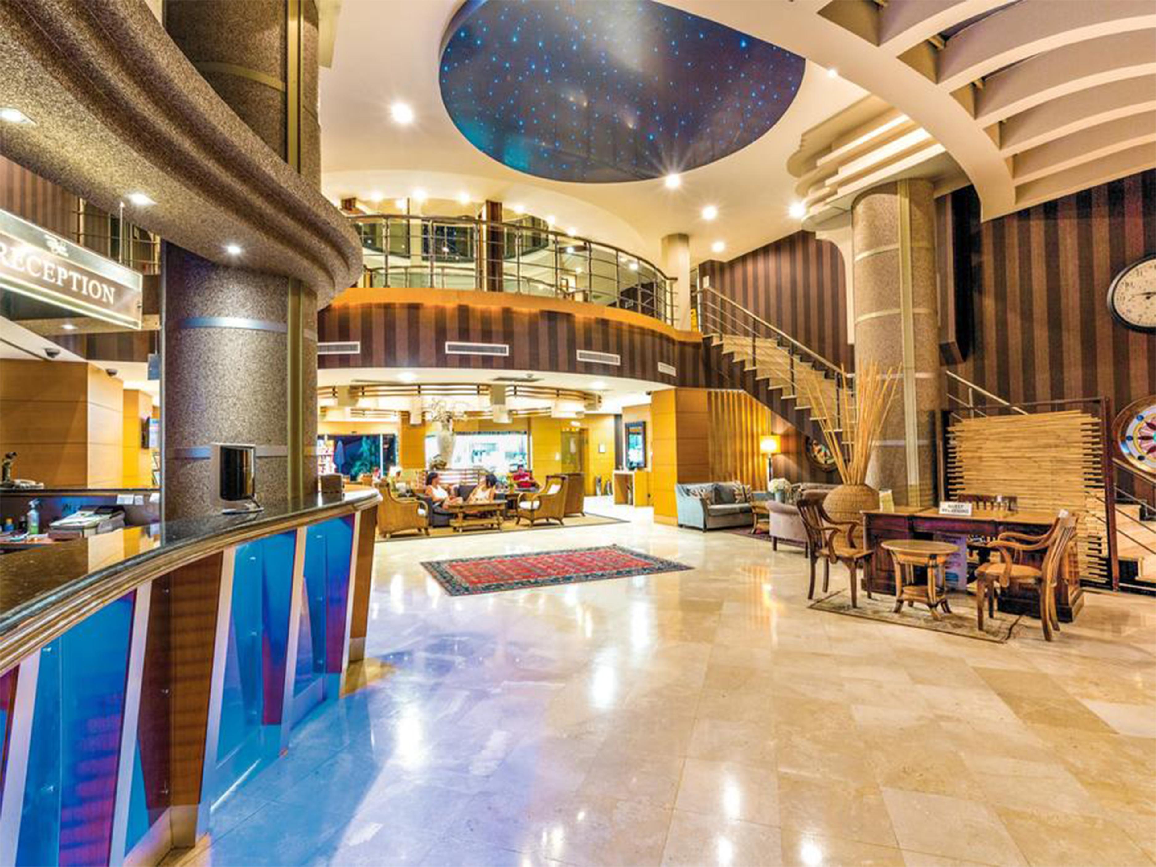מרמריס Grand Cettia Hotel מראה חיצוני תמונה
