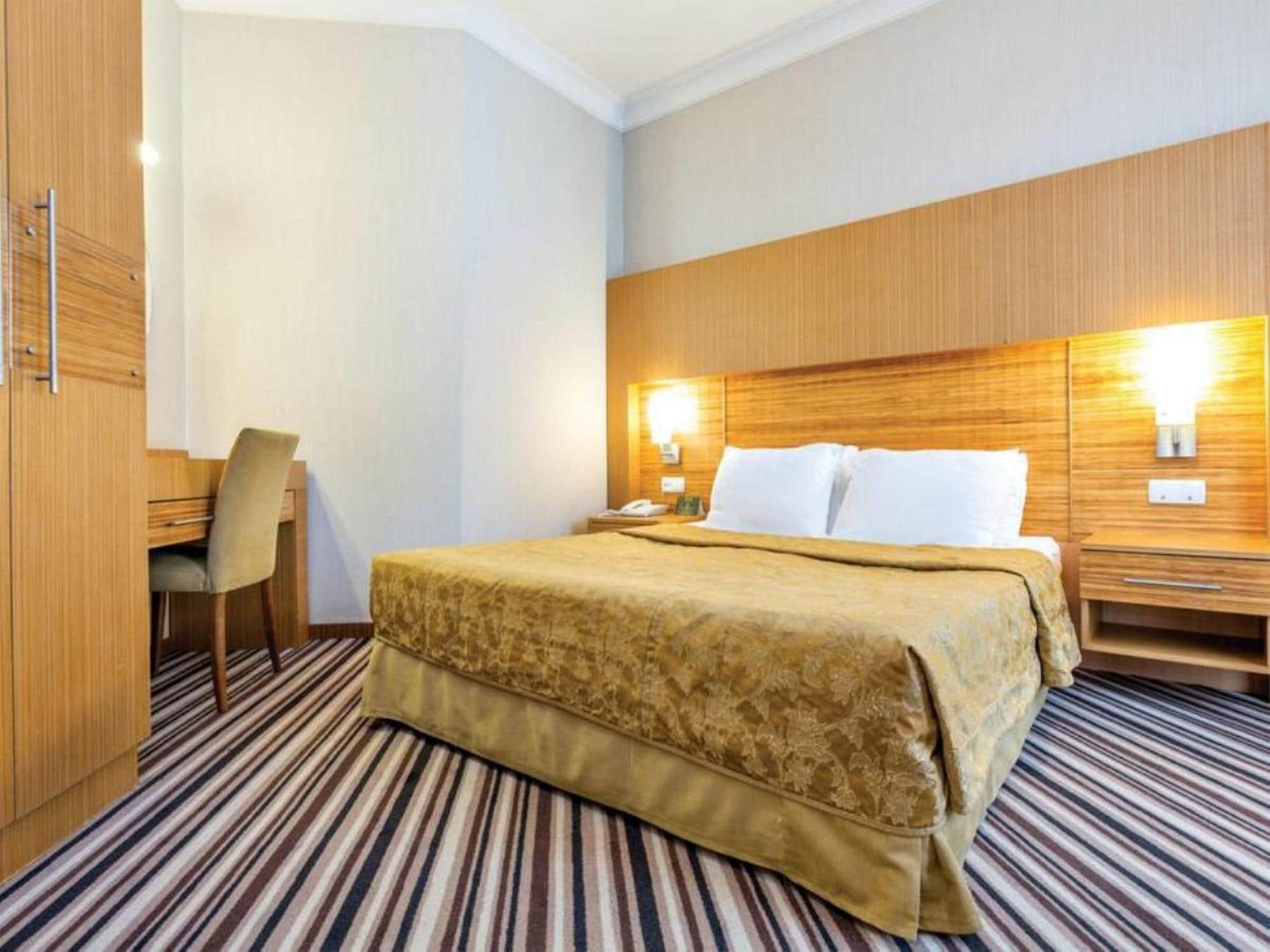 מרמריס Grand Cettia Hotel מראה חיצוני תמונה